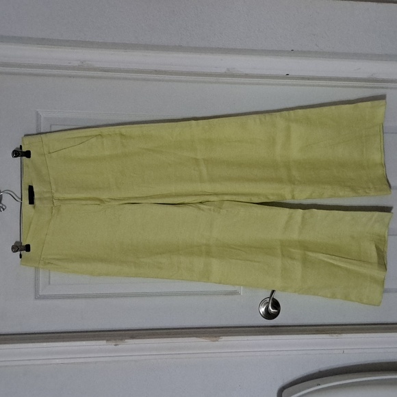 Banana Republic Linen Pants - Picture 2 of 9